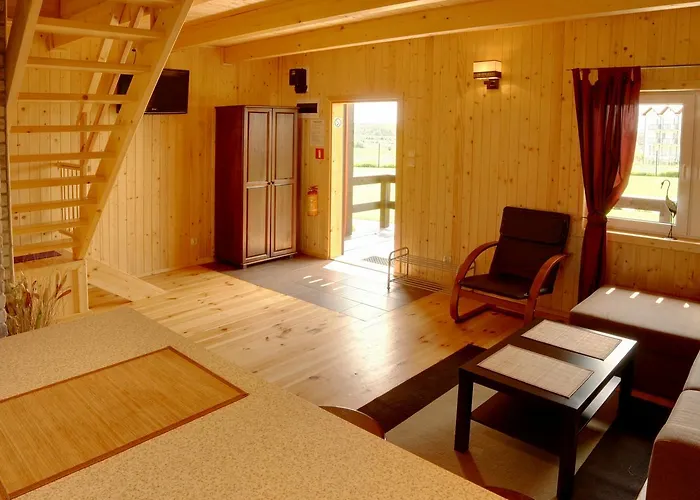 Letniskowe Blekit Деревянный коттедж